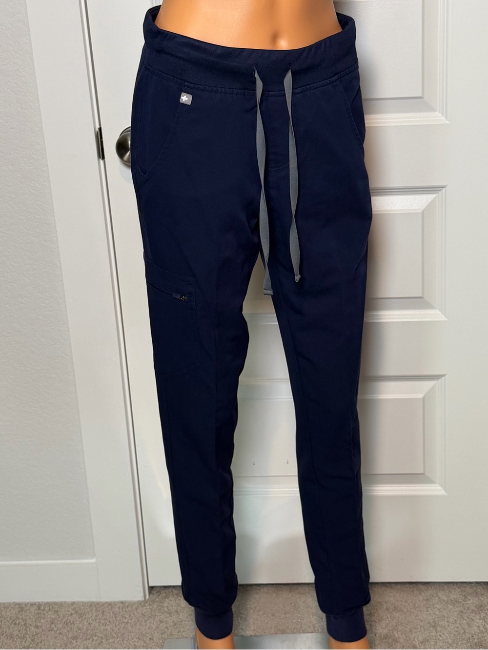 FIGS Zamora Jogger Scrub Pants Navy XS Tall